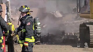 Enormous fire at Butler Co. tire shop still burning