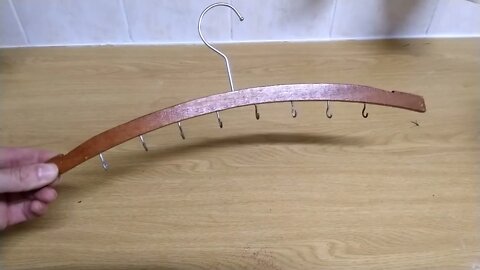 Making a Belt Hanger Quick and Easy from Common Objects