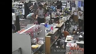 Detectives hoping to identify looters who stormed Tampa CVS during protests