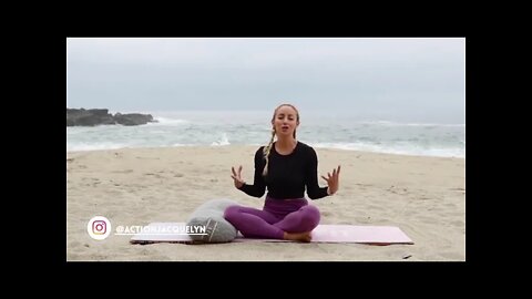 30 Min Full Body Stretch Yoga For Stress & Anxiety Relief