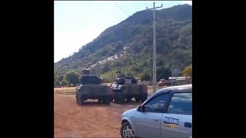 Blindados chegam em Pacaraima - Venezuela x Guiana x Brasil