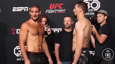 Very awkward face off Sean Strickland vs Abus Magomedov