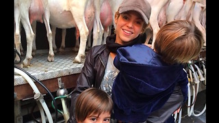 Shakira ging naar het Amsterdamse Bos om geitjes te melken