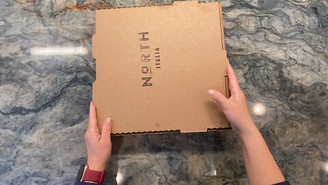 How to discard a pizza box