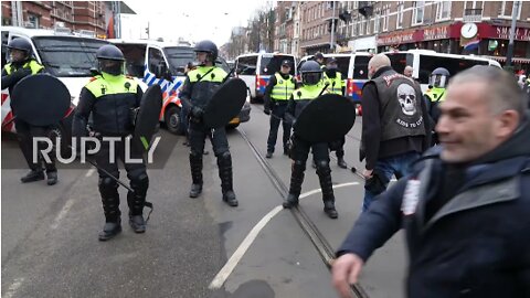 Netherlands: Police use dogs, batons against lockdown protesters