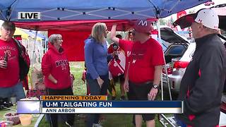 Maryland fans tailgate ahead of Michigan game