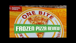 FROZEN PIZZA REVIEW: One Bite 5 Cheese Pizza