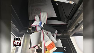 Skimmers found at Lansing gas station