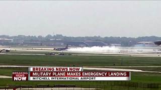 Fllights temporarily delayed at MKE airport after lighting strikes military plane, forcing landing