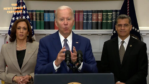 Biden reads teleprompter instruction: "I quote... end of quote... repeat the line..."