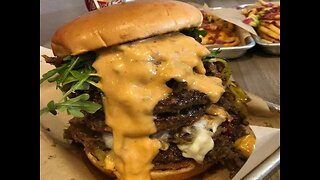 DRIPPING BURGERS! Aioli Burger's Best Sellers - ABC15 Digital