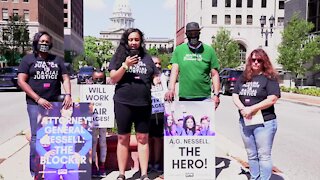 One Fair Wage Michigan holds small rally to fight for a higher minimum wage