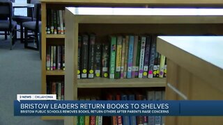 Bristow Leaders Return Books to Shelves