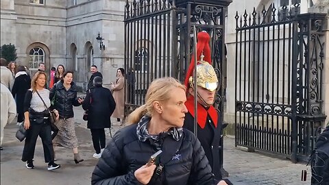MAKE WAY S..T HE SCARED ME TO DEATH #horseguardsparade
