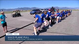 Team Denver7 Pulls Airplane For Special Olympics Colorado