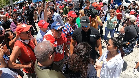 Miami Cubans protest Jorge Ramos