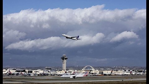 Chaos Near LAX, JFK Airports As Anti-Israel Radicals Wreak Havoc on Post-Holiday Tr
