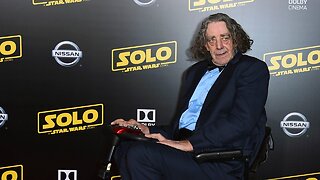 Peter Mayhew Remembered By 'Star Wars' Stars