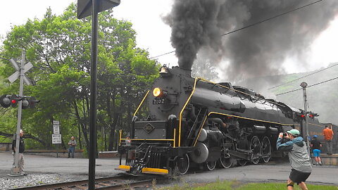 🚂 RBMN Steam Engine #2102 Pulls 100 Freight Cars and a Caboose