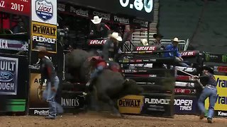 Mason Lowe, professional bull rider, dies of injuries after Denver competition