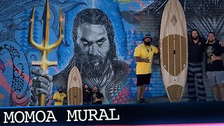 Jason Momoa Invites ‘Aquaman’ Mural Artists to Aussie Movie Premiere