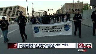 Hundreds show to remember fallen officers