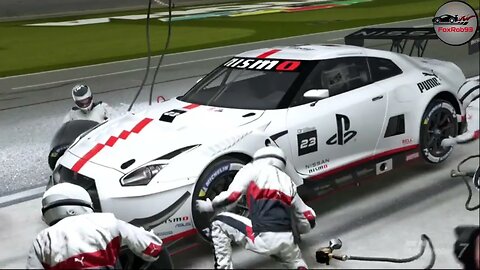 The Battle for P1: A Thrilling GT3 Cup Race in the 2018 Nissan GT-R at Daytona