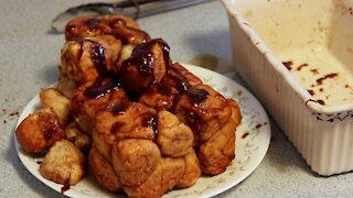 Cinnamon Monkey Bread