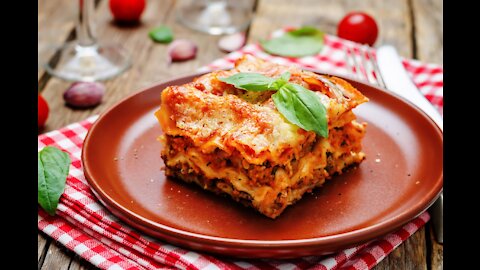 Beef Lasagna Recipe | Easy Dinner