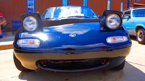 1997 Mazda Miata and it's a MANUAL!