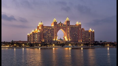 Atlantis The Palm Fountain - World's Largest FountaIn in Dubai