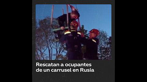 16 personas son rescatadas de un carrusel en Rusia