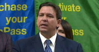 Ron DeSantis Flies Planes Full of Illegal Immigrants to Martha’s Vineyard, Report Says