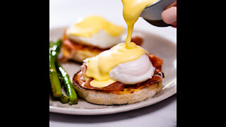 How To Make Hollandaise in 60 SECONDS
