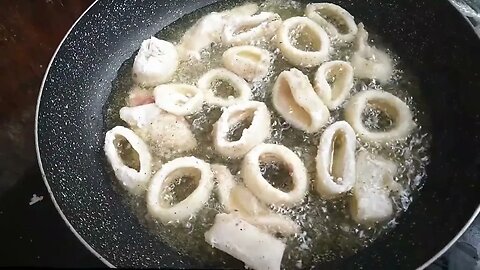 Dimple she prepare Fry Calamari and French Fries - Xmandre Dimple Family #calamari #frenchfries
