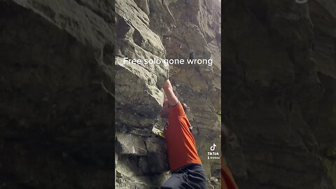 Free solo climber freaks out at worst possible moment - DO NOT ATTEMPT #biggestfear #fyp #funny