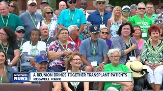 A reunion brings together transplant patients