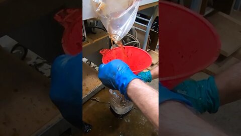 Removing rust on odd shapes using vinegar