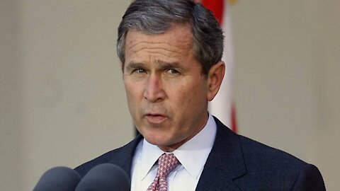 El día en que George W. Bush admitió cómo usó las guerras y eventos trágicos para obtener ganancias
