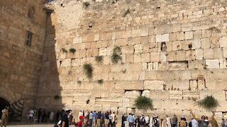 Battle for Israel Day 7, Western Wall