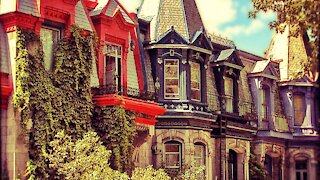 VICTORIAN HOUSE_ CANADA SYMBOL OF PROSPERITY PAST