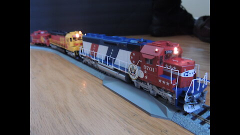 Santa Fe SD45-2 bicentennial 5701 Ho scale Locomotive project update