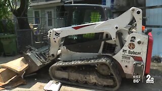 After 311 mix-up DPW crews clean up trashed alleyway in North Baltimore