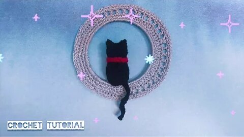 Amigurumi Cat on Crochet Crescent Moon (Beginner Friendly)