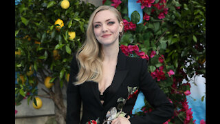 Amanda Seyfried suffers fame-induced panic attacks