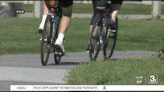 Omaha City Council hears debate over hours for parks and trails