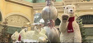 'Hopeful Holidays' on display at Bellagio