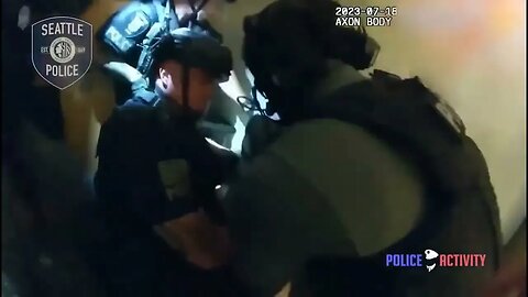 Bodycam Seattle Police SWAT & Hostage Team Earns A Donut