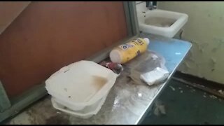 SOUTH AFRICA - Johannesburg - Homeless shelter (videos) (k9r)