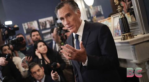 Mitt Romney announces he won’t seek reelection